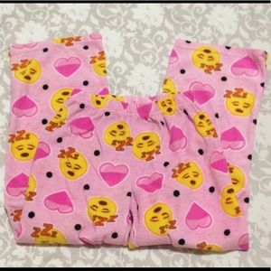 Cute little girl pajamas